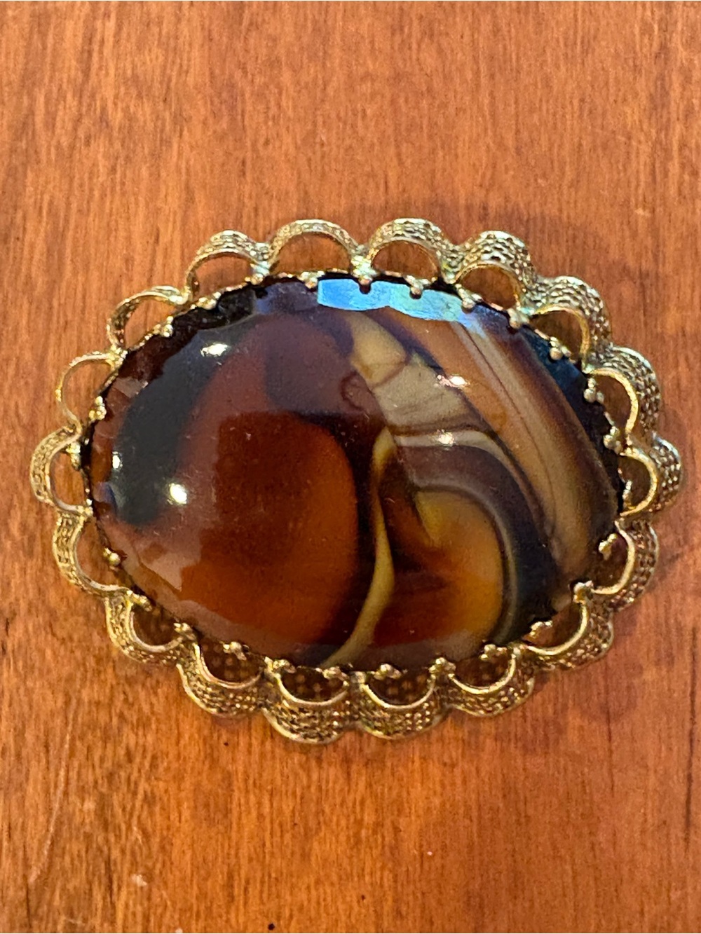 Vintage Oval Marbled Cabochon Brooch Pin in Brown and Black